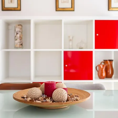 Coral Apartment *