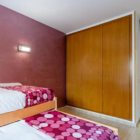 Coral Apartment